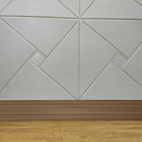 Гнучкий самоклеючий плінтус/багет коричневий, 2350х80х5мм (124)